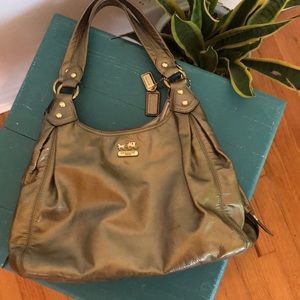 Coach Maggie Madison. Gold leather hobo purse